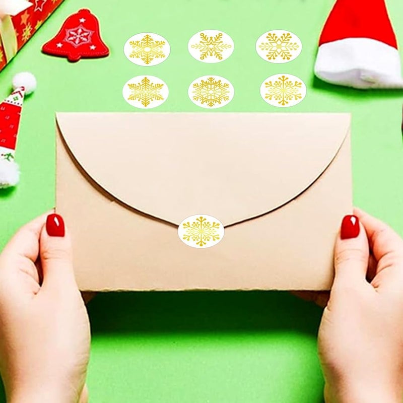 RUPOFUZA 500Pcs Christmas Stickers Roll for Cards 6 Designs Gold Foil Snowflake Stickers Clear Xmas Winter Holiday Round Adhesive Label Stickers Decal for Xmas Envelopes Invitations Cards Gifts Decor - Image 4